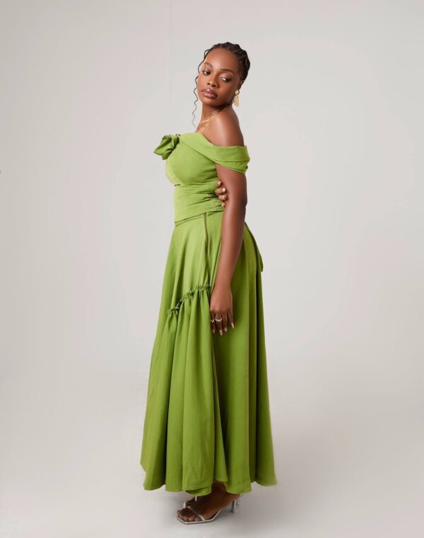 Divina Set - Image 4
