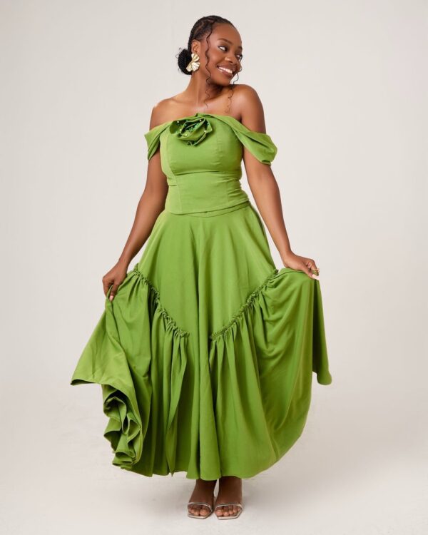 Divina Set - Image 2
